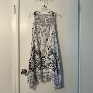 Signature by Robbie Bee Monochrome Swirl Dress